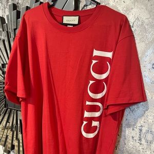 Gucci Logo Print T Shirt